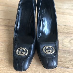 AUTHENTIC GUCCI HEELS